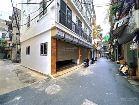 Bán nhà phố đội cấn , 55m2 6 tầng thang máy mt 5m , ô tô vào nhà chỉ 21 tỷ 0793 198 ***