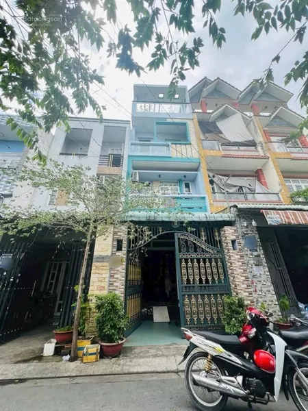 Chính chủ cần bán gấp nhà 4 tầng, hẻm lớn gần trường, chợ, dt 64m2, chỉ 6 tỷ