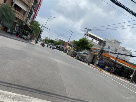 Chính chủ cần bán nhà đường 27/4 sát bên ngã tư với huỳnh minh thạnh, cung đường sầm uất 6.9 tỷ