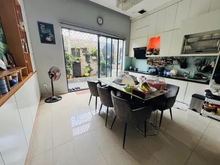 Mặt tiền kinh doanh Cao Lỗ 4x20, hàng xóm Parc Mall chỉ 14 tỷ LH-0931172218