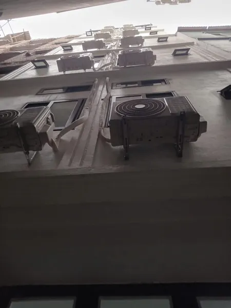 BÁN TÒA CCMN ĐƯỜNG TRIỀU KHÚC. 80M2 XÂY 7 TẦNG. THANG MÁY. 24 PHÒNG KK.