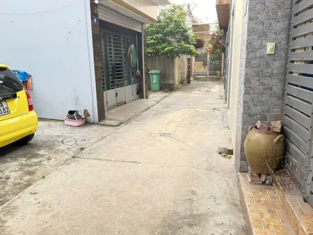 Chị gái có mảnh đất cần bán gần chợ hoàng mai Đồng thái An dương hai phòng !