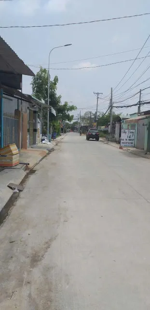 Bán nhà 1025.4m² ngang 4,8m giá 2.65 tỷ Xã Đức Hòa
