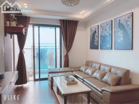 Cho thuê gấp căn góc 3PN đủ đồ mới đẹp DT 90m2 tại 176 Định Công sky central