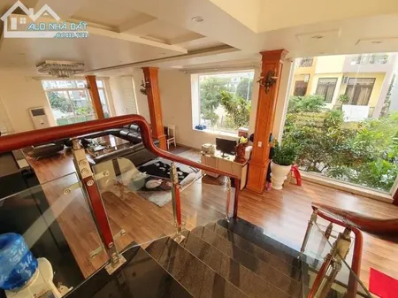 CHÍNH CHỦ CHO THUÊ NGÔI NHÀ 6 PHÒNG NGỦ NỘI THẤT ĐẸP THUỘC PHƯỜNG KINH BẮC - TP BẮC NINH