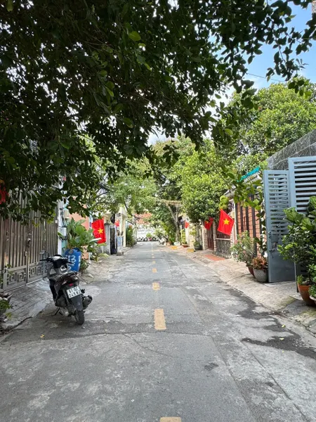 Cần bán nhà hxh đường thủy lợi phước long A Q9  , DT 76M- 4,5 TY
