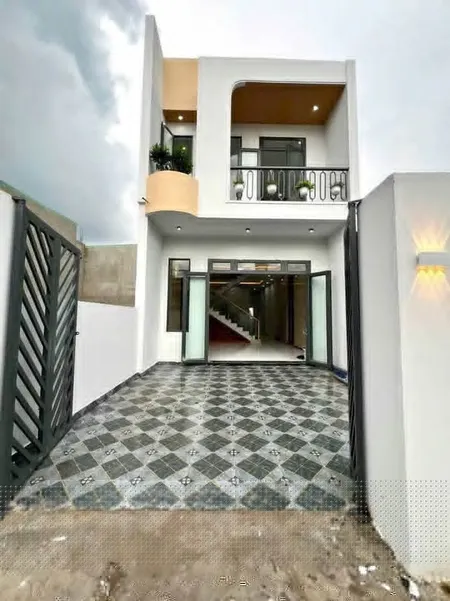 🚀 TNH HOA KHÔNG GIAN SỐNG 90M² - NHÀ MỚI Ở LONG TRẠCH, PHÁP LÝ HOÀN HẢO - CHỈ TỪ 2.1 TỶ!