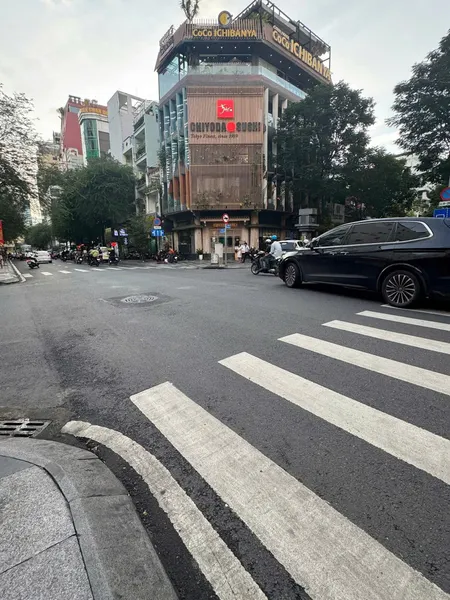 Tòa APPATMENT trong lòng phố Tây An Thượng, biển Mỹ Khê, Dòng tiền 70tr/ tháng, Sơn Trà, Đà Nẵng