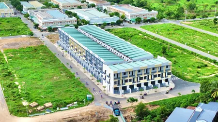 Nhà Phố Giá Rẻ - Đô Thị Mới Giữa Lòng KCN Phước Đông