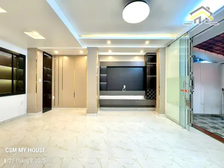 Bán căn nhà 3 tầng dân xây độc lập tại phố lê lai, Đà nẵng