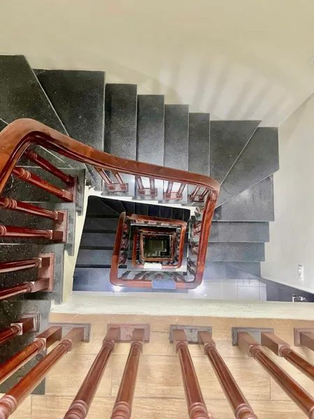 Bán nhà Đê La Thành Nhỏ 37m² ngang 4.2m giá 10.5 tỷ Phường Văn Miếu - Quốc Tử Giám (LH: Zalo 0862299066)