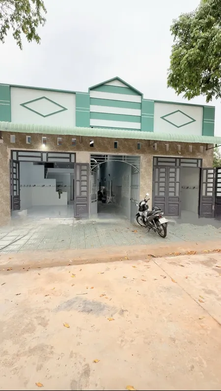 Dãy trọ 5x30m Mỹ Phước 3 – khu dân cư đông, sát KCN, tiện ích đầy đủ. Giá chỉ 1 TỶ 590. 📲 Liên hệ: 0879.819.662 Văn Lực