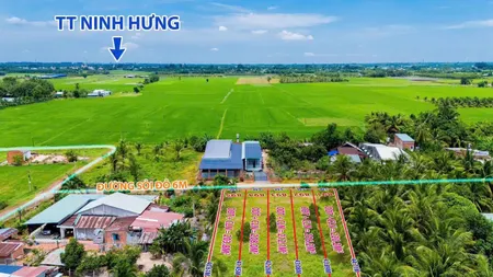 🏄🏻‍♂️ Sổ sẵn, giá tốt cho khách công chứng sớm ❤️

DT: 5x40m có 50 m2 ODT (đất ở đô thị) 
Thuộc phường Ninh Thạnh - Tây Ninh. Đường sỏi đỏ, dân cư đông, cách KCN Chà Là 3km. 

Giá chỉ 3️⃣7️⃣9️⃣ triệu/ giá bao sổ.