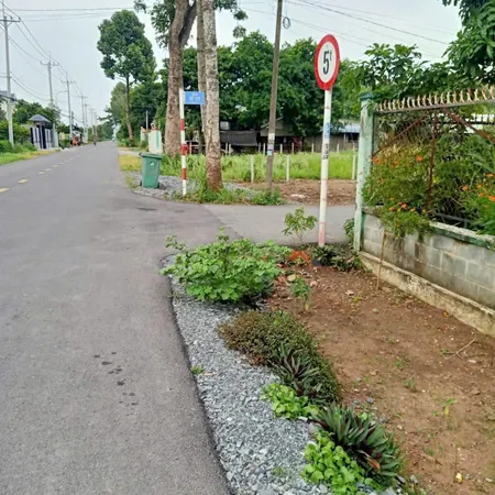 Bán đất thổ cư góc 2 mặt tiền Bùi Thị Điệt trung tâm xã Phạm Văn Cội Củ Chi TPHCM, DT: 10x25m.