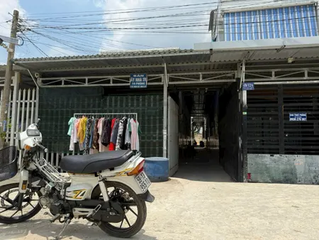 Bán dãy nhà trọ trung tâm xã Trung An Củ Chi TPHCM, DT: 5x52m.