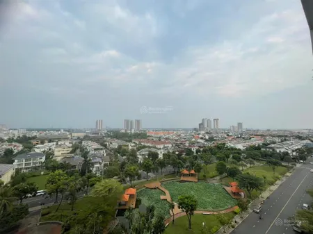 Bán nhanh căn hộ nam phúc 3pn view công viên giá tốt thương lượng. 0901 698 *** em thiện