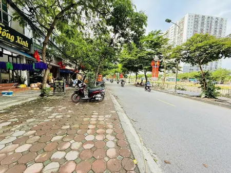 16,2 Tỷ, sở hữu nhà mặt phố Kim Giang 52m, MT 4,5m; xây nhà cao tầng, kinh doanh lý tưởng