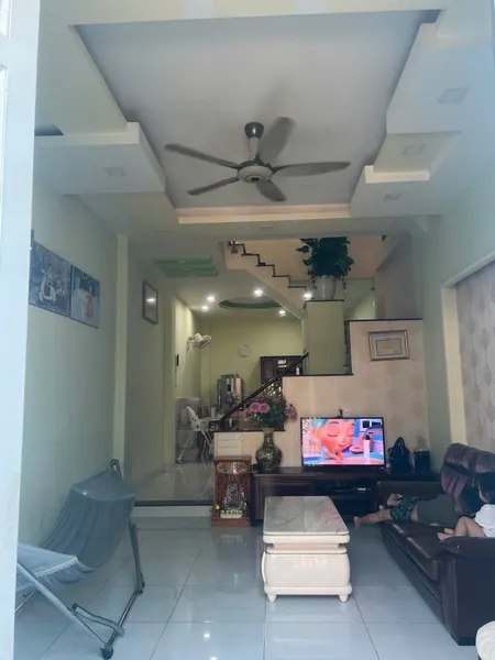 BÁN NHÀ ĐẸP 3 TẦNG HXH GẦN NGUYỄN DUY TRINH, LÃ XUÂN OAI CHỈ 5.5 TỶ
