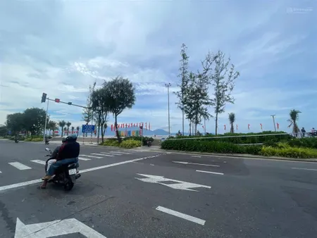 Cần bán gấp 2 lô liền kề mt đường nguyễn tất thành. p xuân hà, q thanh khê, đà nẵng