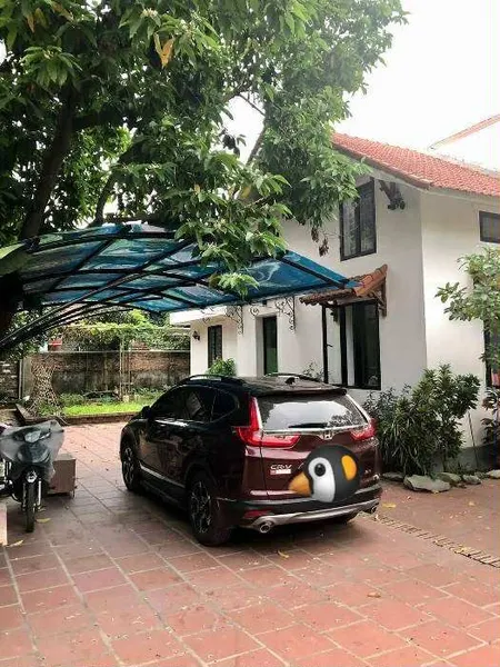 biệt thự sân vườn Bồ Đề, 1200m x 3 tầng, mặt tiền 25m, tựa sơn hướng thuỷ, nội thất cao cấp, tiểu cảnh sinh động