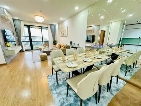 Em ánh cần bán căn hộ 108m2, 3pn, 2vs có đồ tại cc mỹ đình plaza 138 trần bình, giá 7.3 tỷ