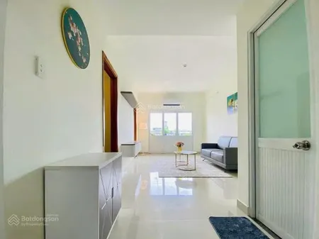 Chủ ngộp bán gấp 2pn55m2 full nội thất shr giá 1,350 tỷ đã gồm vat rẻ hơn xung quanh 500 triệu