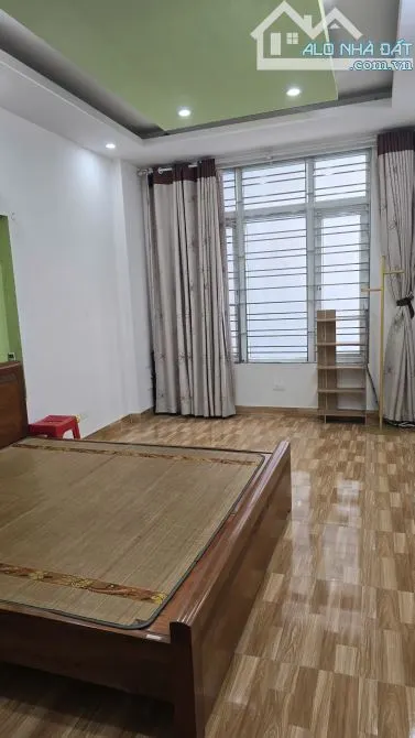 Cho thuê nhà XUÂN ĐỈNH, Xuân La. 12 triệu/tháng. Phù hợp để ở hộ Gia đình, nhóm ít người