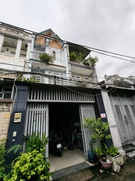 HXH 1 trục Nguyễn Văn Khối P9 GV 4x15 BTCT 3 tầng