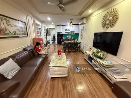 Bán căn chung cư toà b vinaconex mới 3 ngủ 2vs 82m2 sđcc 6.x tỉ nguyễn xiển định công