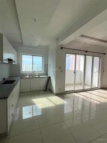 Bán căn hộ đẹp 3pn, 161m2, giá 3,8 tỷ tại long phụng, bình tân, hcm