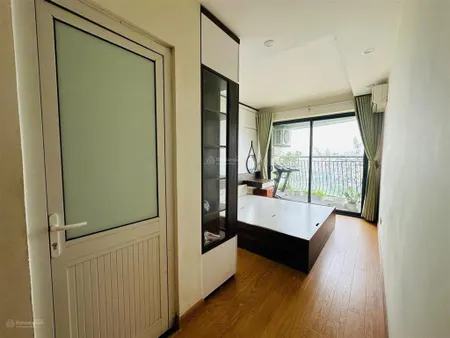Bán căn hộ cc tại rose town, 72 triệu/m2, 71.3m2, 2pn, 2wc, nhiều tiện ích đẹp