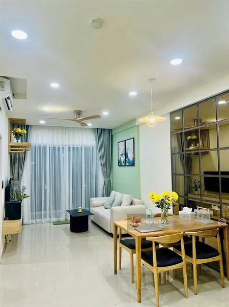 Cần bán gấp căn hộ ihome 68m2 2pn 2 wc, giá 2.25 tỷ hỗ trợ vay 70%. 0906 642 *** mỹ