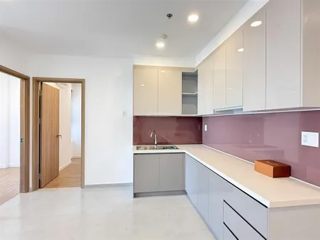 Chính chủ bán gấp căn hộ 2pn, 2wc 73m2 sổ sẵn giá 3,4 tỷ, kẹt nên bán gấp, sổ hồng sẵn