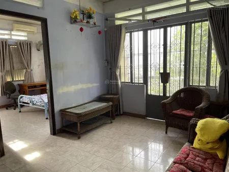 Bán căn chung cư lê hồng phong khu d 2 phòng ngủ 2 ban công rộng thoáng
