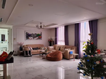 Cần bán căn hộ penthouse star hill diện tích 214m2, 3pn, 3wc, 2 ban công nội thất cao cấp