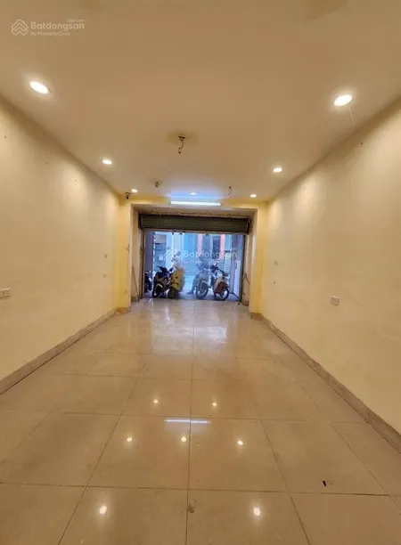 Tập thể t1 mặt phố kim mã thượng vừa ở vừa kinh doanh dòng tiền 15tr/ tháng 50m2 6.x tỷ