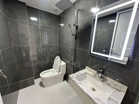 Hoàng Câu ô tô vào nhà dt 50 m,5 tầng, 2 mặt ngõ, yên tĩnh, rộng rãi, sổ đỏ sắn sàng,