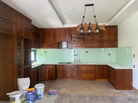 Cho thuê nhà mặt tiền Trần Nhật Duật Nối Dài, Phường Nha Trang Khánh Hoà 
Căn góc 150m2 ( 4 tầng 600m2 sàn )
50tr/ tháng
