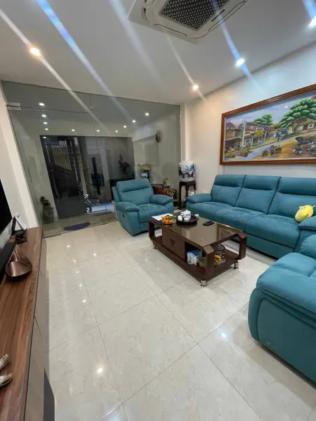 NHÀ ĐẸP VÍP - NGỌC HÀ -TRUNG TÂM QUẬN BA ĐÌNH- 6 TẦNG THANG MÁY.