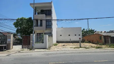 Lô đất chính chủ mặt tiền đồng khởi thị trấn diên khánh, 111.7m2 ngang gần 6m, 2.5 tỷ