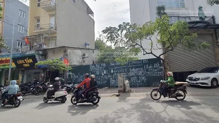 Sốc! bán gấp đất mặt phố trung kính 140m2 mt 9.2m vỉa hè 2 bên, giá 58 tỷ! 0869 818 ***