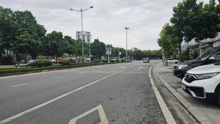 Bán đất đường nguyễn tất thành, giá sốc chỉ 18 tỷ, dt 195m2, 10m mặt tiền