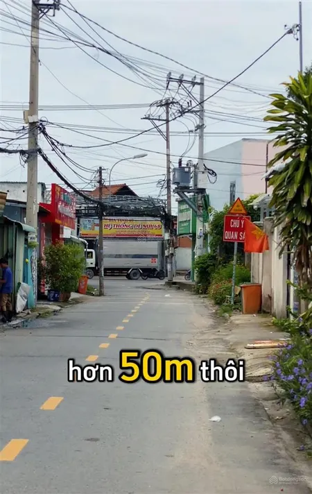 Đất mặt tiền 13.7x70m cách hà huy giáp 50m