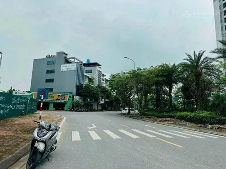 Hoa hậu đẹp nhất giang biên lô đất đẹp, tđc giang biên long biên dt 80m2, mt 5.40m giá hấp