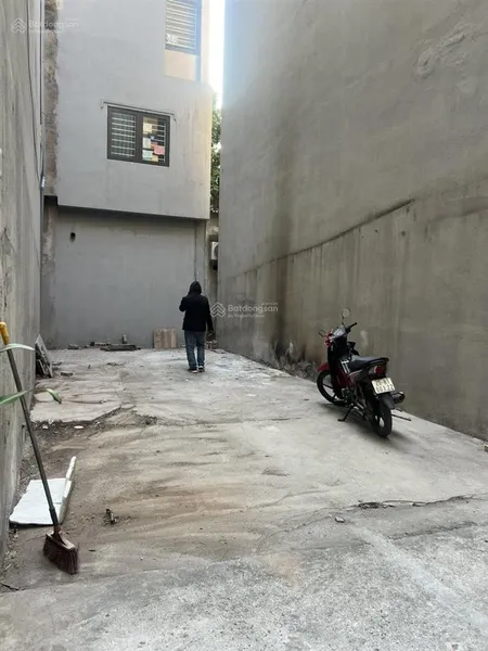 Bán 140m2 đất mặt phố tư đình, khu quân đội, mặt tiền 6m, giá 35,5 tỷ
