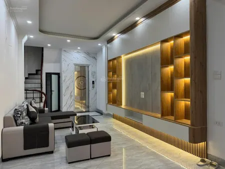 Chính chủ cần bán lô góc 6 tầng thang máy Định Công 31m2 mặt tiền 3.3m 8,85 tỷ, full nội thất.
