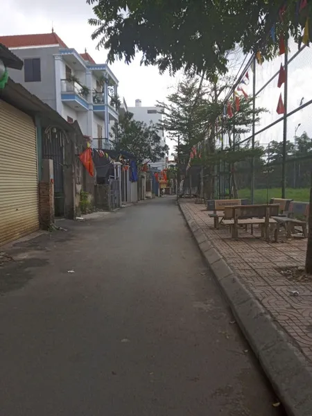BÁN NHÀ, LÔ GÓC- DI TRẠCH- Ô TÔ ĐỖ CỬA- 5,8 TỶ