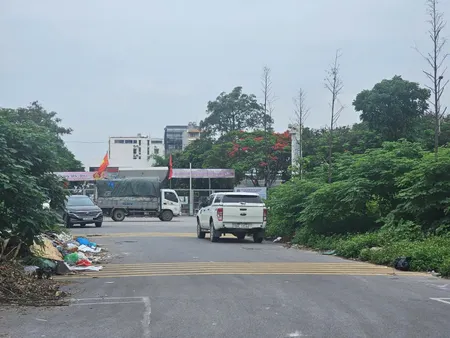 Bán 348m đất biệt thự đại hoàng long. Dãy OBT2 nhìn hồ. Mặt đường lý thánh tông. Phường võ cường bắc ninh