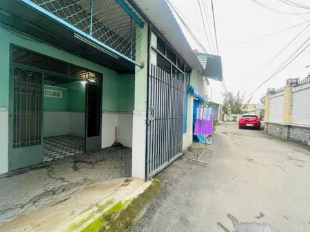 Bán nhà SR,TC, gần cây xăng Hiệp Hoà, đường nhựa 6m thông, chỉ 2,7 tỷ