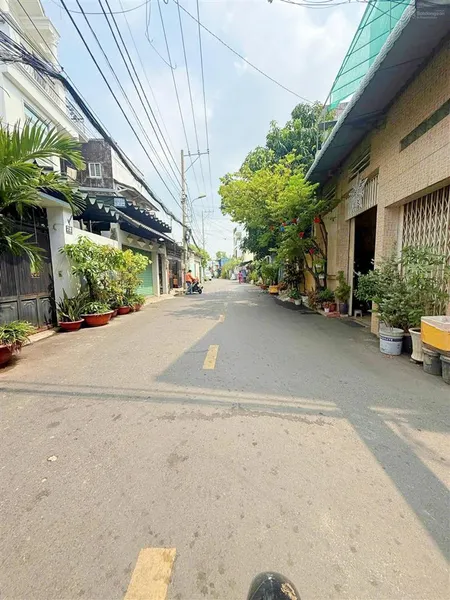 Bán nhà 1 trệt, 1 lầu ngay hẻm đường 16, gần cầu bình lợi, hiệp bình chánh giá chỉ 5tỷ8